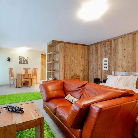 Apartment Rütschi-3 *